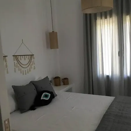 Asfendi * אגיוס סוסטיס